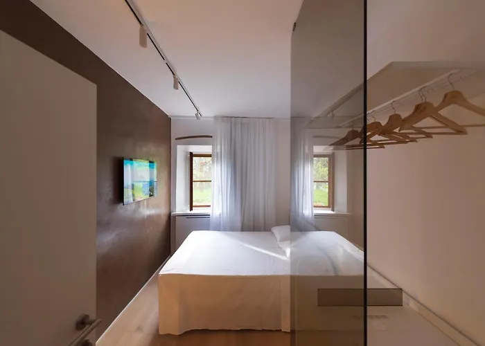 Terra D'ombra San Gimignano